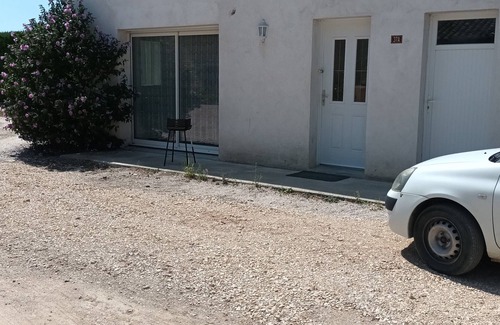 Saint-Cyr Appartement | Townhouse in the countryside between Tournus Beaune Cluny