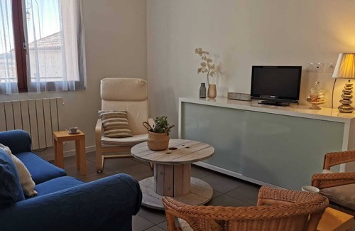 Lauzerte Maison | Townhouse in the medieval city