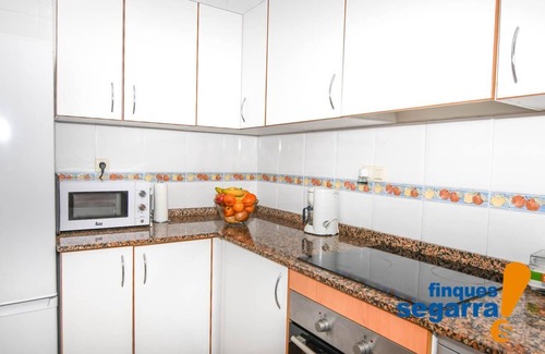 El Roc de Sant Gaieta Maison | Maison de ville avec barbecue et espace commun avec piscine