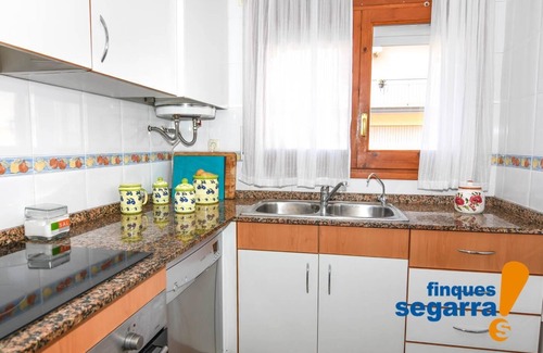 El Roc de Sant Gaieta Maison | Maison de ville avec barbecue et espace commun avec piscine