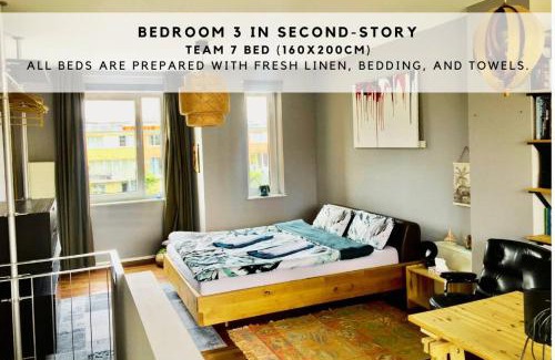 Prenzlauer Berg Maison | Townhouse with garden, terrace & balcony