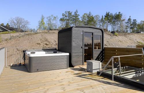 Alta Maison | Townhouse with Jacuzzi
