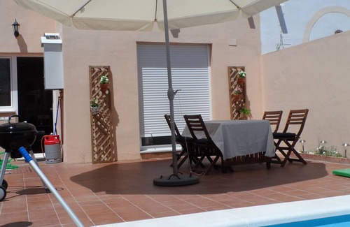 Umbrete Maison | Marque nouvelle maison avec piscine dans le centre du village de Umbrete