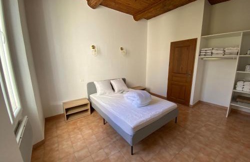 Riez Appartement | Très beau appartement au centre historique de Riez