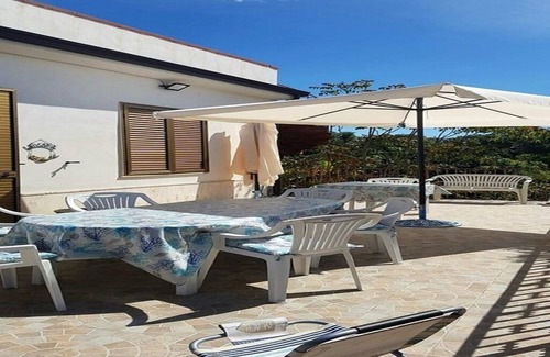 Palizzi Maison | Tra i Bergamotti e il Mare....