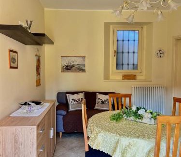 Comero Maison | TRA MONTI E LAGO
