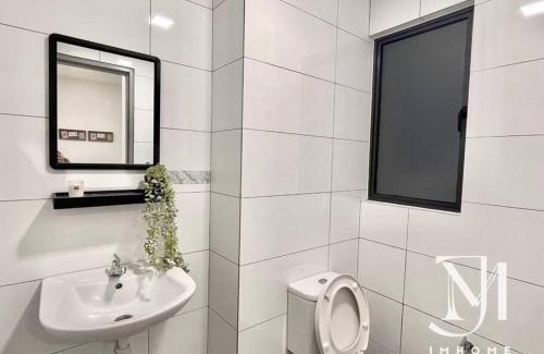Kampung Bukit Dukong Appartement | Trader Garden Couple Suite High Floor #31