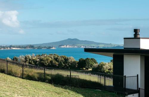 Oneroa Maison | Tradewinds Waiheke