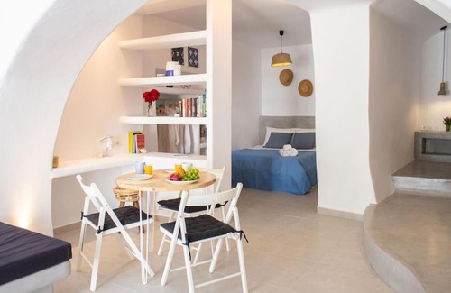 Marpissa Appartement | Traditional Arch House Paros