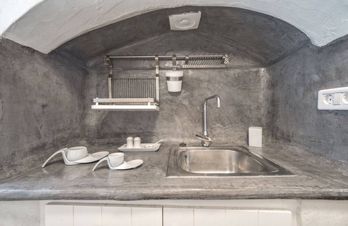 Oia Maison | TRADITIONAL CAVE in the heart of old OIA