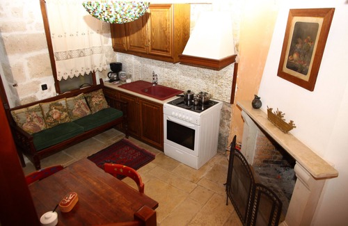 Agios Myronas Appartement | Traditional Cretan Houses, Agios Myronas, Heraklion Crete