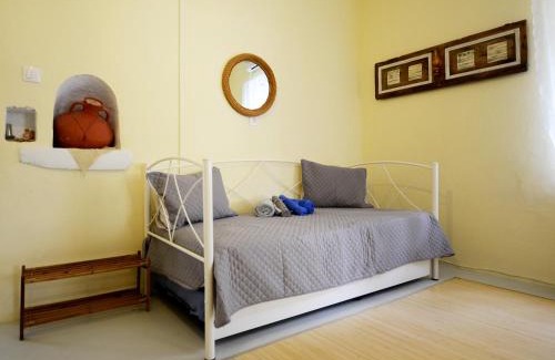 Plokamiana Maison | Traditional Cretan Country House (9klm from Elafonissi)