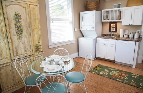 Forest Hills Appartement | Traditional decor, 1 Brm, 1 Bath, Floor 3 US OPEN