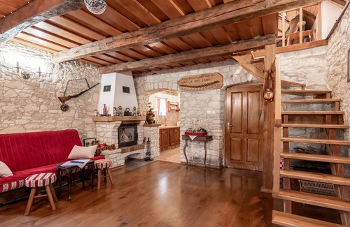 Vinica Maison | Traditional House Golubić With Sauna, Vinica, Croatia