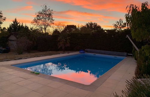 Concots Maison | Maison traditionnelle dans beau cadre rural avec piscine privée, jardins généreux et patio-terrasse