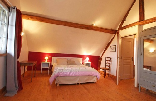 Crouttes Cottage | Maison traditionnelle avec jardin, animaux admis, WIFI et équipements tout inclus