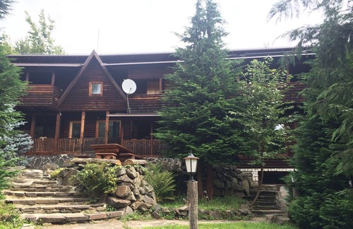 Baia Mare Cabine | Traditional Lodge in Mountain, 10 km from city, w/grill, jacuzzi, hiking trails