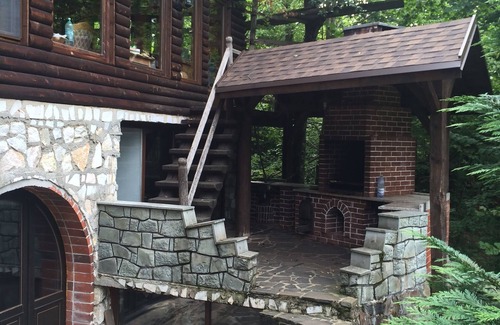 Baia Mare Cabine | Traditional Lodge in Mountain, 10 km from city, w/grill, jacuzzi, hiking trails