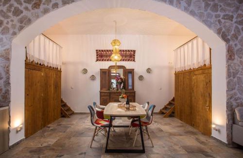 Kalithies Maison | Traditional Loft Casa Di Vini