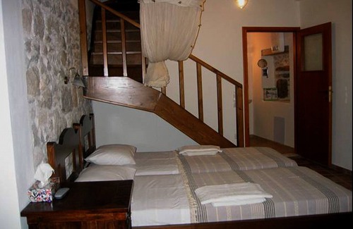 Faistos Cottage | TRADITIONAL LOFT STYLE STONE HOUSE WITH CARACTER