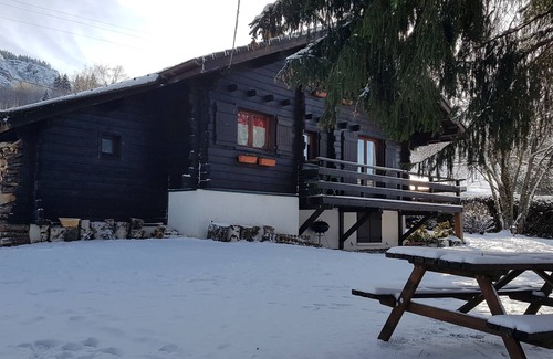 Les Bouchoux Chalet De Ski | Chalet Traditionnel Montagnard Tout Confort, Parc Naturel du Haut-Jura