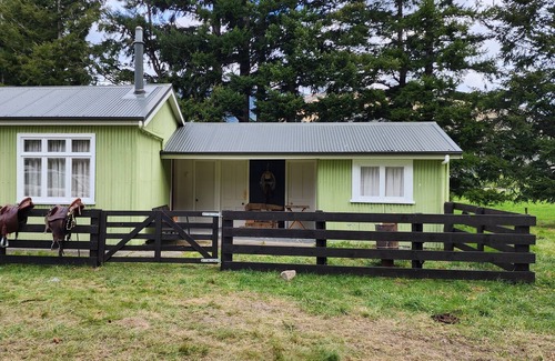 Waimakariri District Cottage | Traditional Mt Pember Cottage DOC walking tracks Ashley River