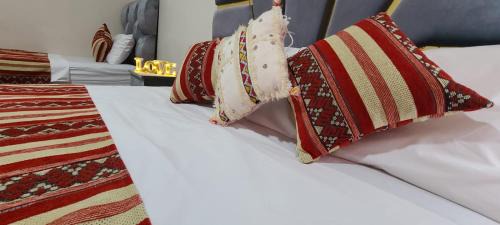 Errachidia Appartement | Traditional place with a Special Moroccan touch I Fibre Internet Up to 100 Mbps I PALMS Residence