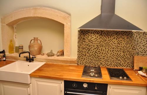 Ierapetra Maison | Maison traditionnelle spacieuse en pierre dans un petit village