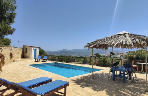 Latchi Cottage | Traditional Stone cosy Cottage on the outskirts of Kritou Tera