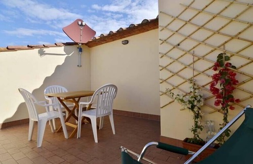 Caldana Maison | Maison en pierre compl. meublées dans un village romantique (mer)