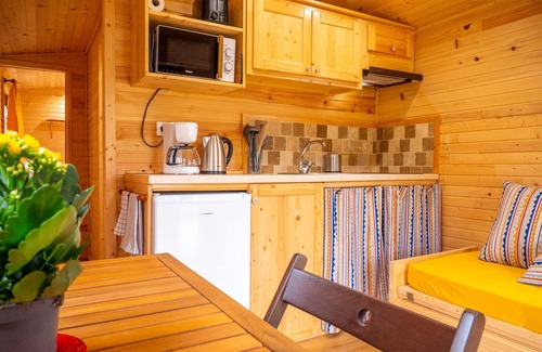 Sainte-Foi Maison | Roulotte Traditionnelle au Domaine de la Trille