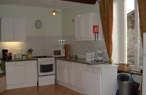 Monsireigne Autre | Traditional Vendeen Farmhouse incorporating 3 gites. Family-friendly.