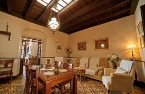 Fuenteheridos Maison | Tragaluz Il