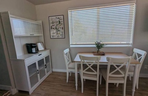 Tucson Maison | Trailhead out front door! Peaceful & private. Patio w/ mountain & city views.