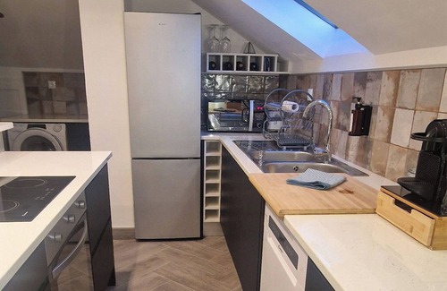 Castelo Branco Appartement | Train Station Apartment in the Heart of the city with great views and 2 Patios.
