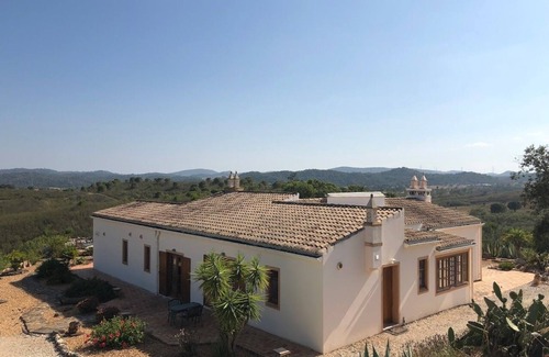 Silves Villa | Villa rurale écologique de 3 chambres avec piscine au Portugal, Algarve, Messines