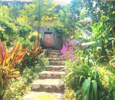 Vi Xuyen Cabine | Trang trại nghỉ dưỡng Việt Thành Hill