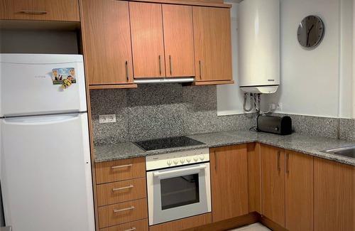 Camarles Appartement | Tranquilo, Espacioso, Piscina, Parking, 2 Baños. Ideal Familias y Mascotas!
