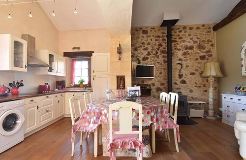 Montferrand-du-Perigord Maison | Escapade tranquille en Dordogne