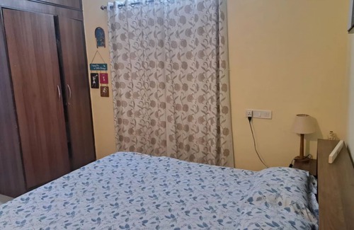 Murgesh Pallya Appartement | Tranquil 1 bedroom in an apartment with WiFi in Bengaluru.