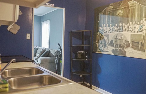 Akron Maison | Tranquil 2-bedroom house with WiFi in Akron