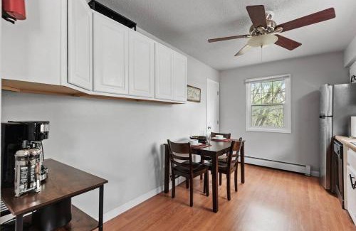 Spring Lake Park Appartement | Tranquil 2BR Apt Mpls - 8075 Apt 3