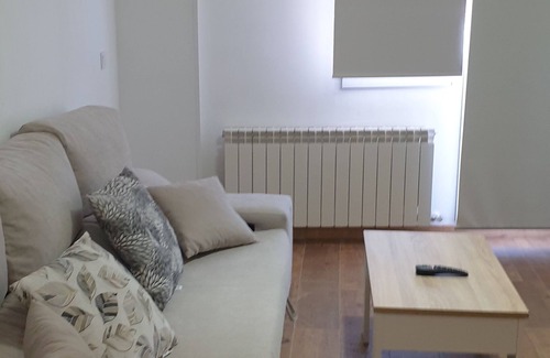 Aranda de Duero Appartement | Tranquil 3-bedroom apartment with WiFi in Aranda de Duero