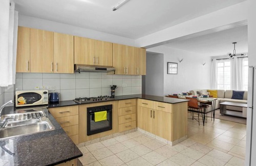 Ruiru Appartement | Tranquil 3BR Apt with Pool & Gym in Tatu City