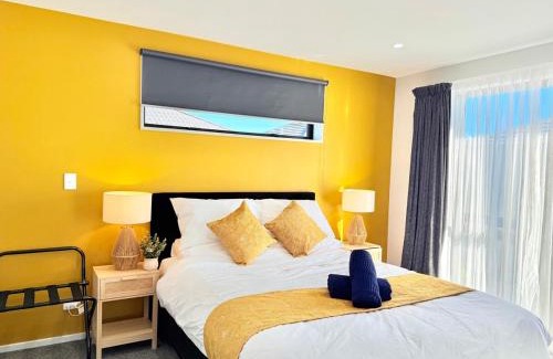 Christchurch Maison | Tranquil 4 Bed Family Retreat 5Min To Airport