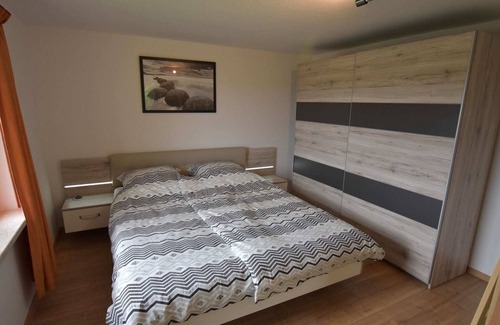 Blowatz Appartement | Tranquil apartment with terrace near sea