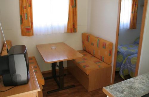 La Puebla de Roda Chalet De Ski | Tranquil Aragonese Retreat