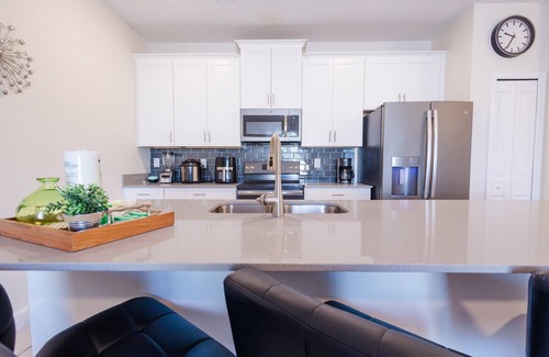 Downtown Orlando Maison | Tranquil Bliss Retreat at Champions Gate: A Luxurious 4-Bed Haven with Private Pool