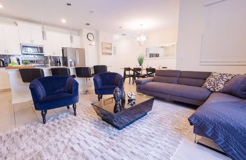 Downtown Orlando Maison | Tranquil Bliss Retreat at Champions Gate: A Luxurious 4-Bed Haven with Private Pool