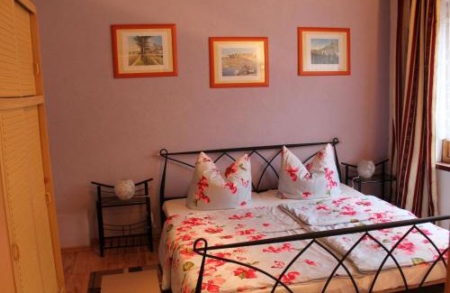 Alt Bukow Maison | Tranquil Bungalow in Alt Bukow